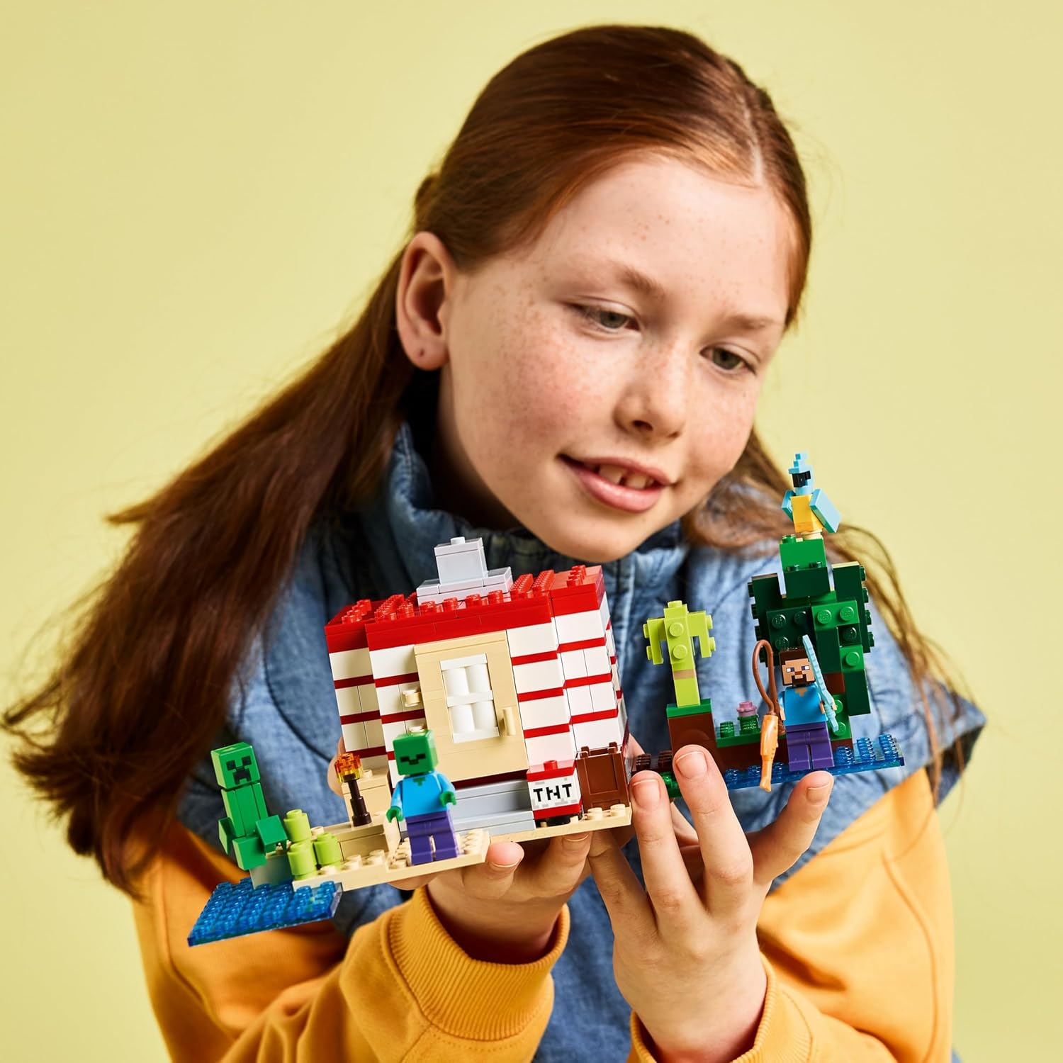 LEGO Minecraft A Casa de Dinamite na Selva 21275