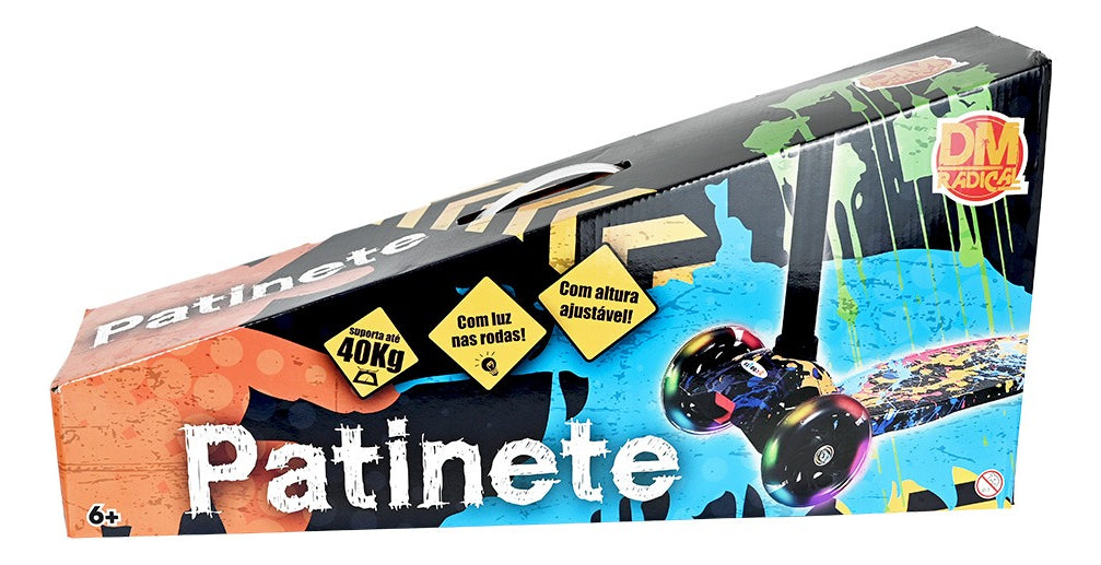Patinete Infantil Radical Flash Com Luzes Em Todas As Rodas Paint cor preto DM Toys